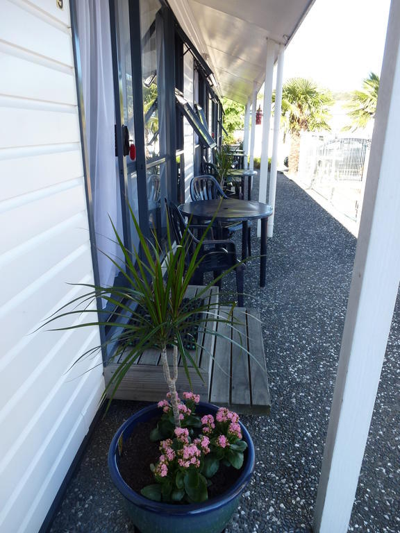 Mana-Nui Motel Whitianga Chambre photo