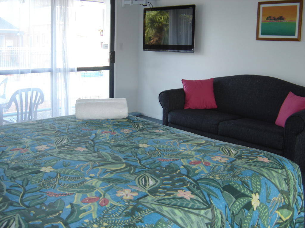 Mana-Nui Motel Whitianga Extérieur photo