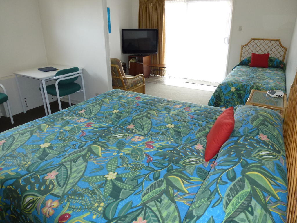 Mana-Nui Motel Whitianga Chambre photo