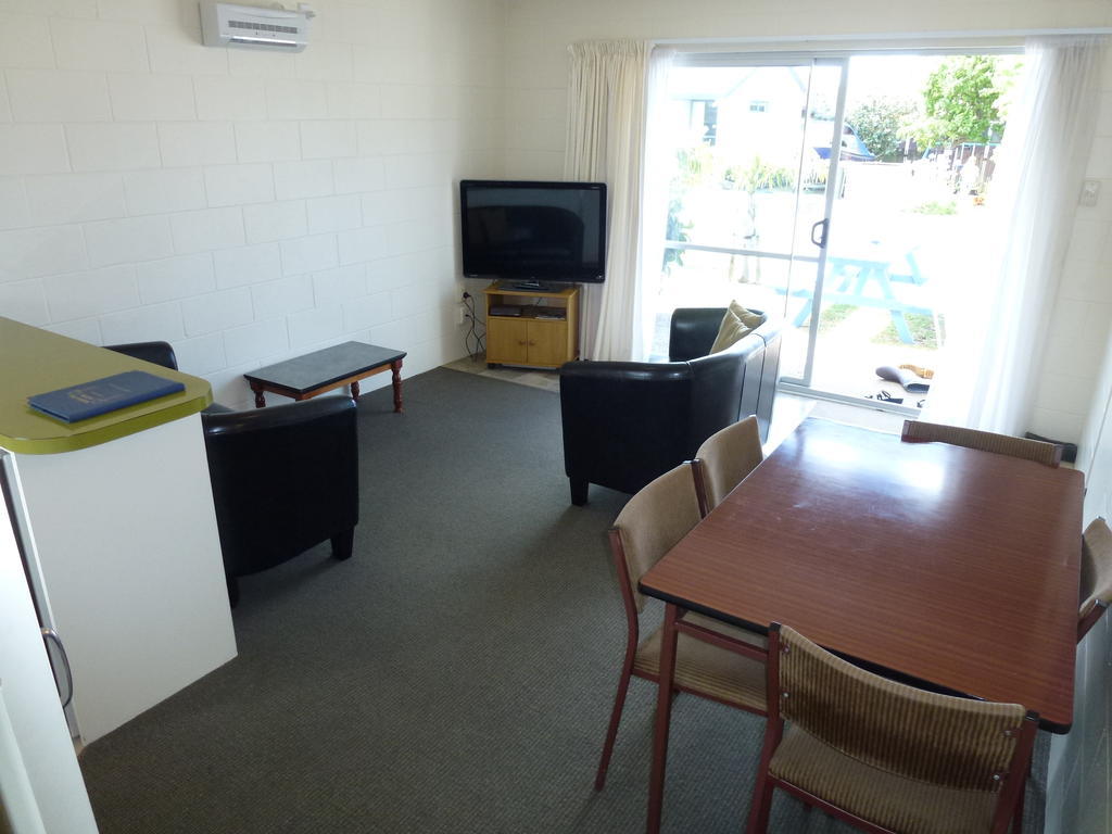 Mana-Nui Motel Whitianga Chambre photo