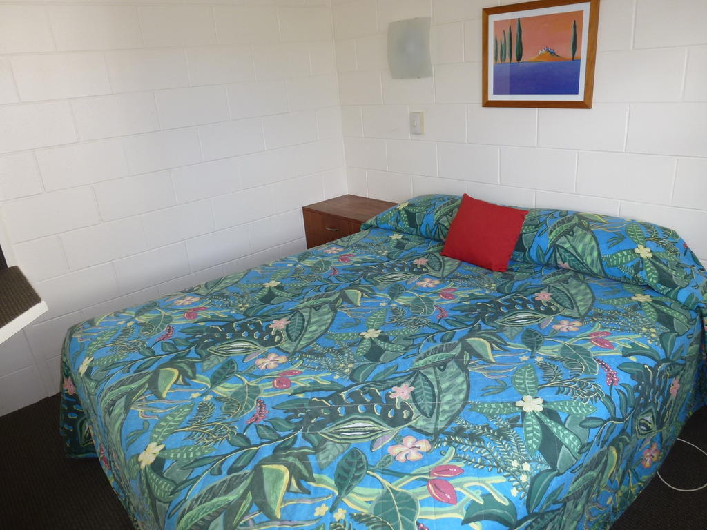 Mana-Nui Motel Whitianga Chambre photo