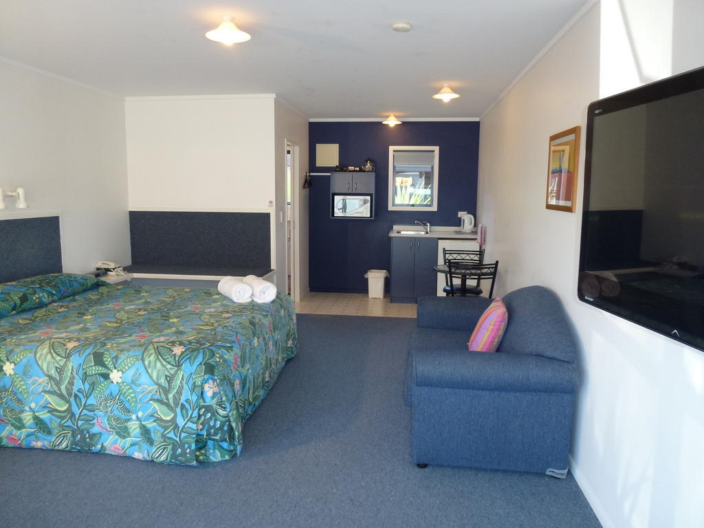 Mana-Nui Motel Whitianga Chambre photo